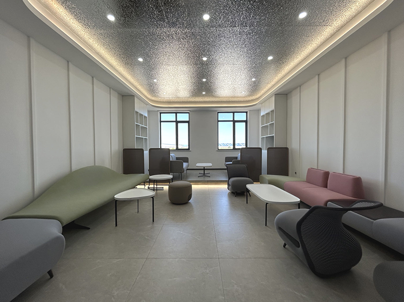 800調整辦公樓休閑區(qū)